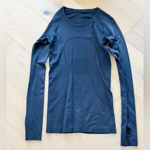 lululemon athletica Long Sleeve Top - Black